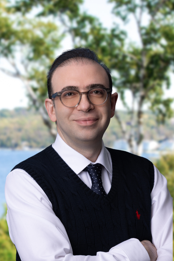 Dr Mohammad Khalesi, MD FRACGP PhD (skin cancer), GP in Manly providing skin checks and minor skin procedures.